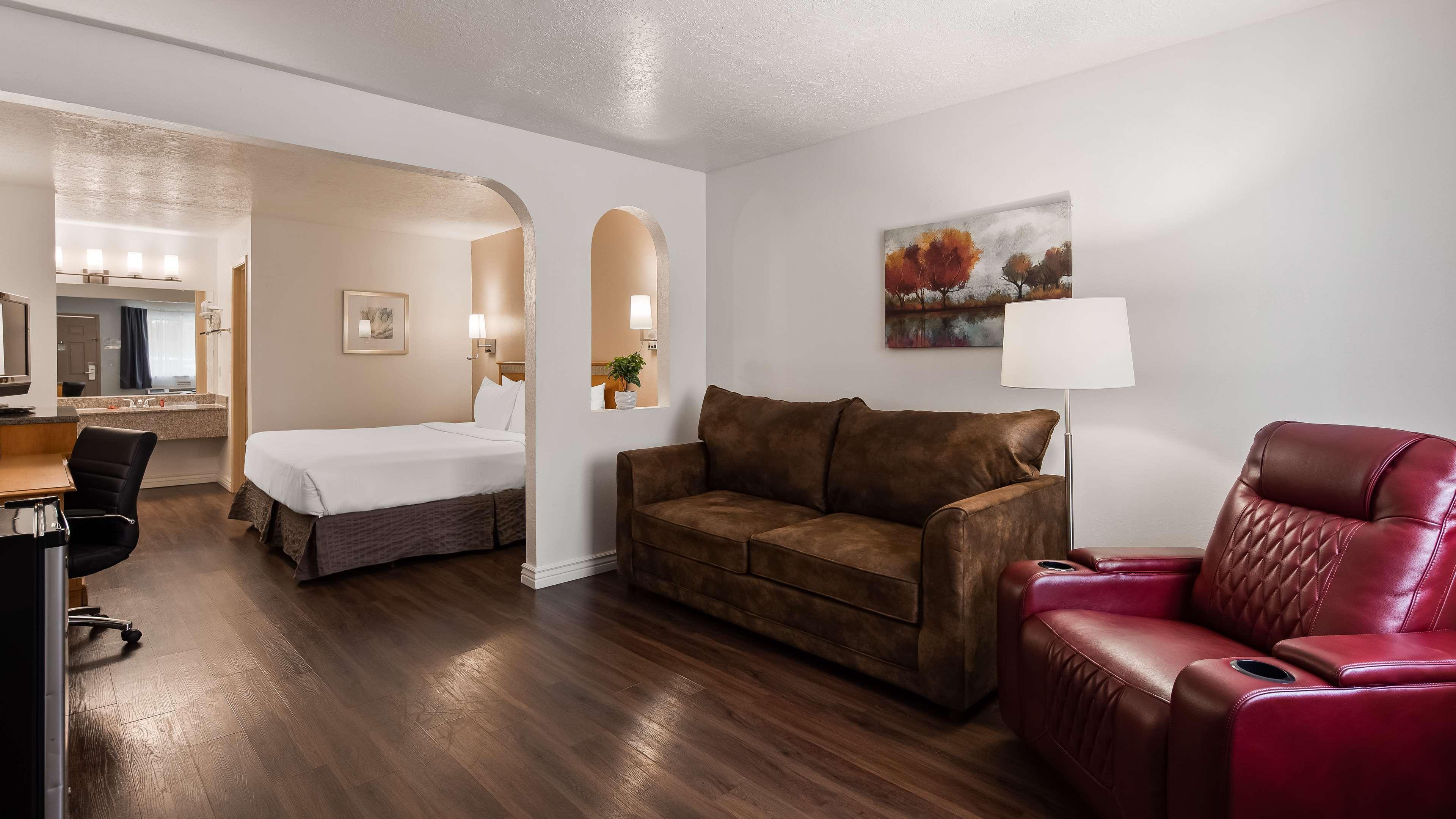 Surestay Plus Hotel By Best Western Albuquerque I-40 Eubank Εξωτερικό φωτογραφία