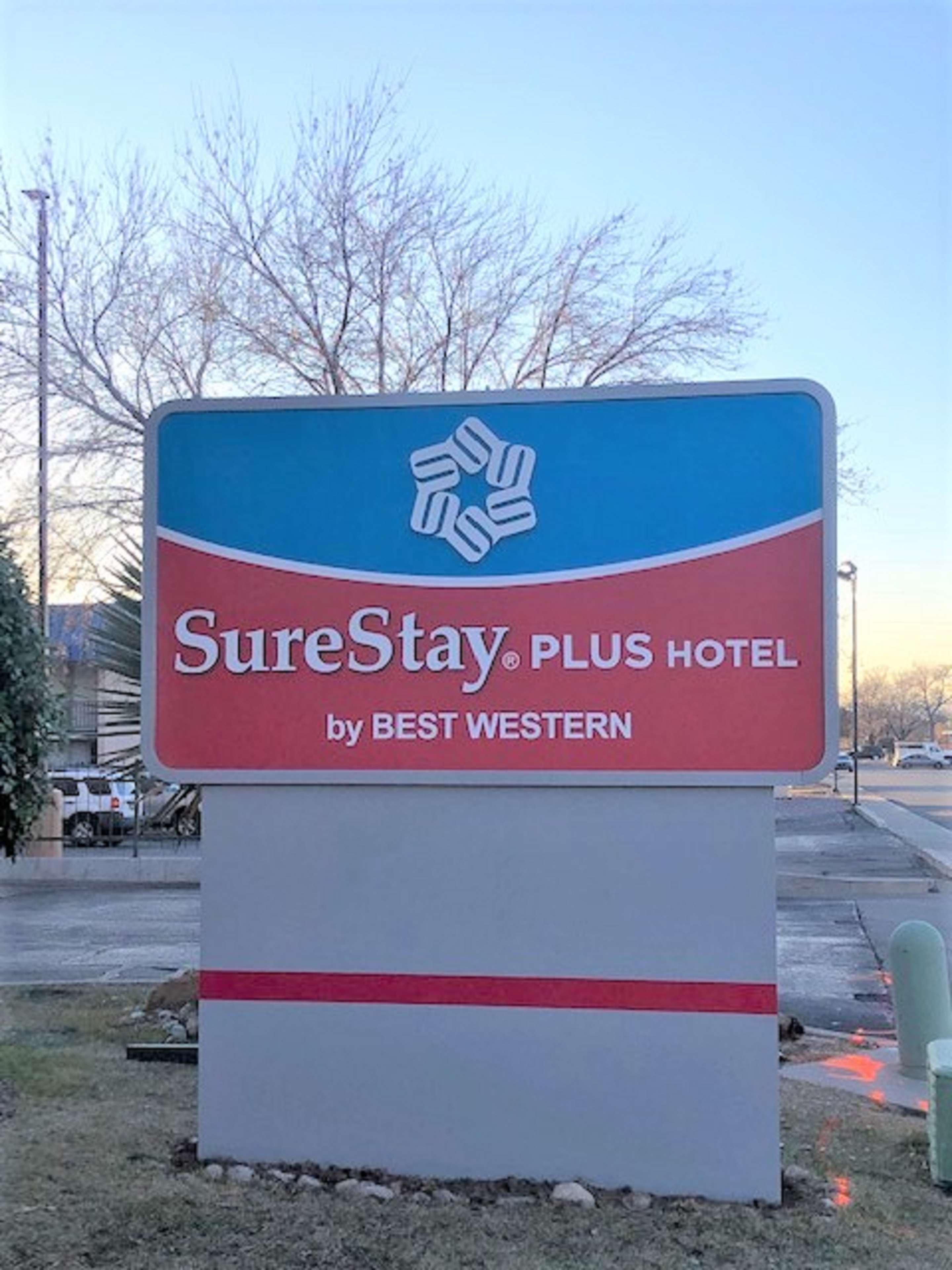 Surestay Plus Hotel By Best Western Albuquerque I-40 Eubank Εξωτερικό φωτογραφία